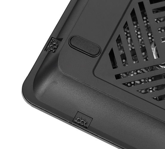 Chladiaca podložka pod notebook s nastaviteľným sklonem