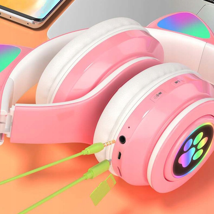 Bezdrôtové Bluetooth slúchadlá s mačacími ušami a LED