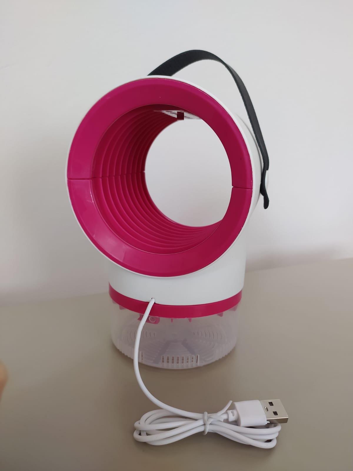 Malá elektrická pasca na komáre