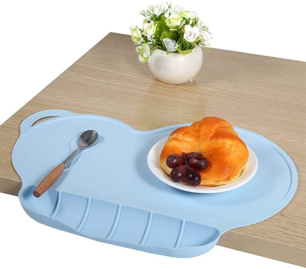 NEŠMYKĽAVÁ SILIKÓNOVÁ PODLOŽKA PRE DETI 40X27CM