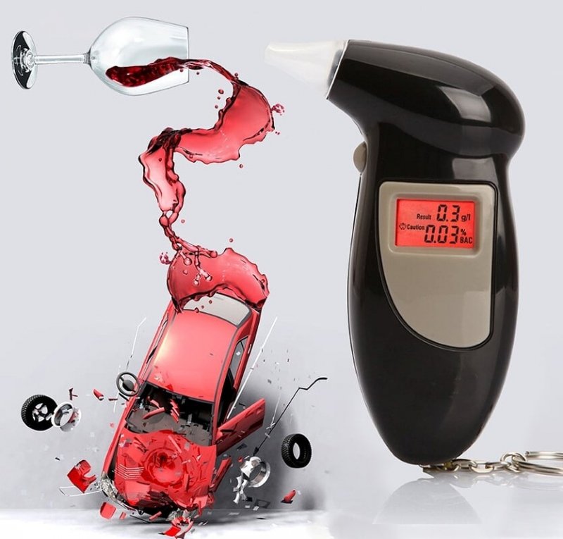 Digitálny alkoholtester s vymeniteľnými náustkami